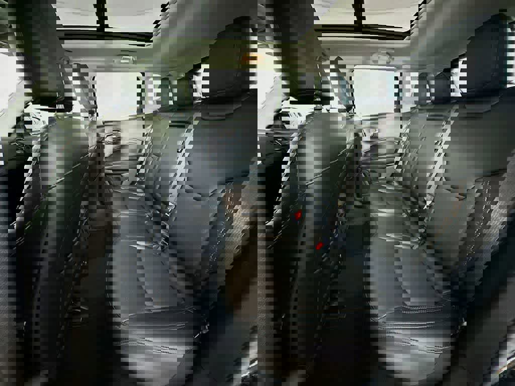 Used 2021 Jeep Compass Limited w/ Sun and Sound Group image 17