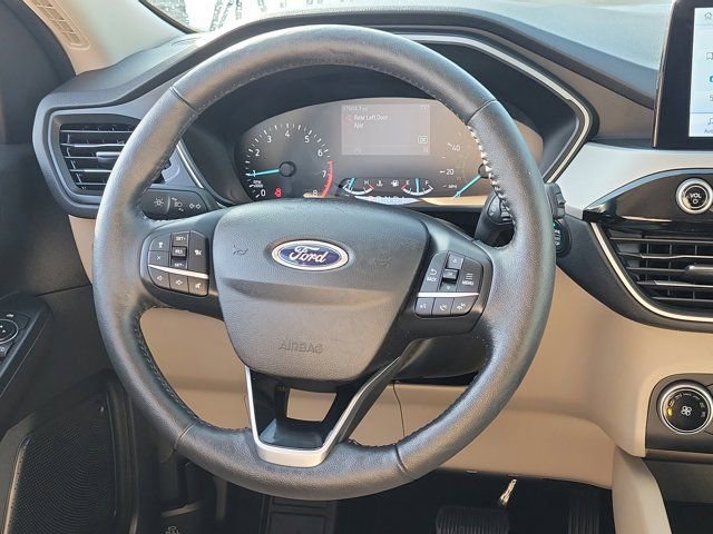 Certified 2020 Ford Escape SEL image 27