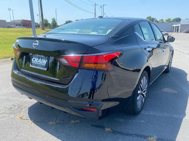 Used 2025 Nissan Altima 2.5 SV FWD image 7