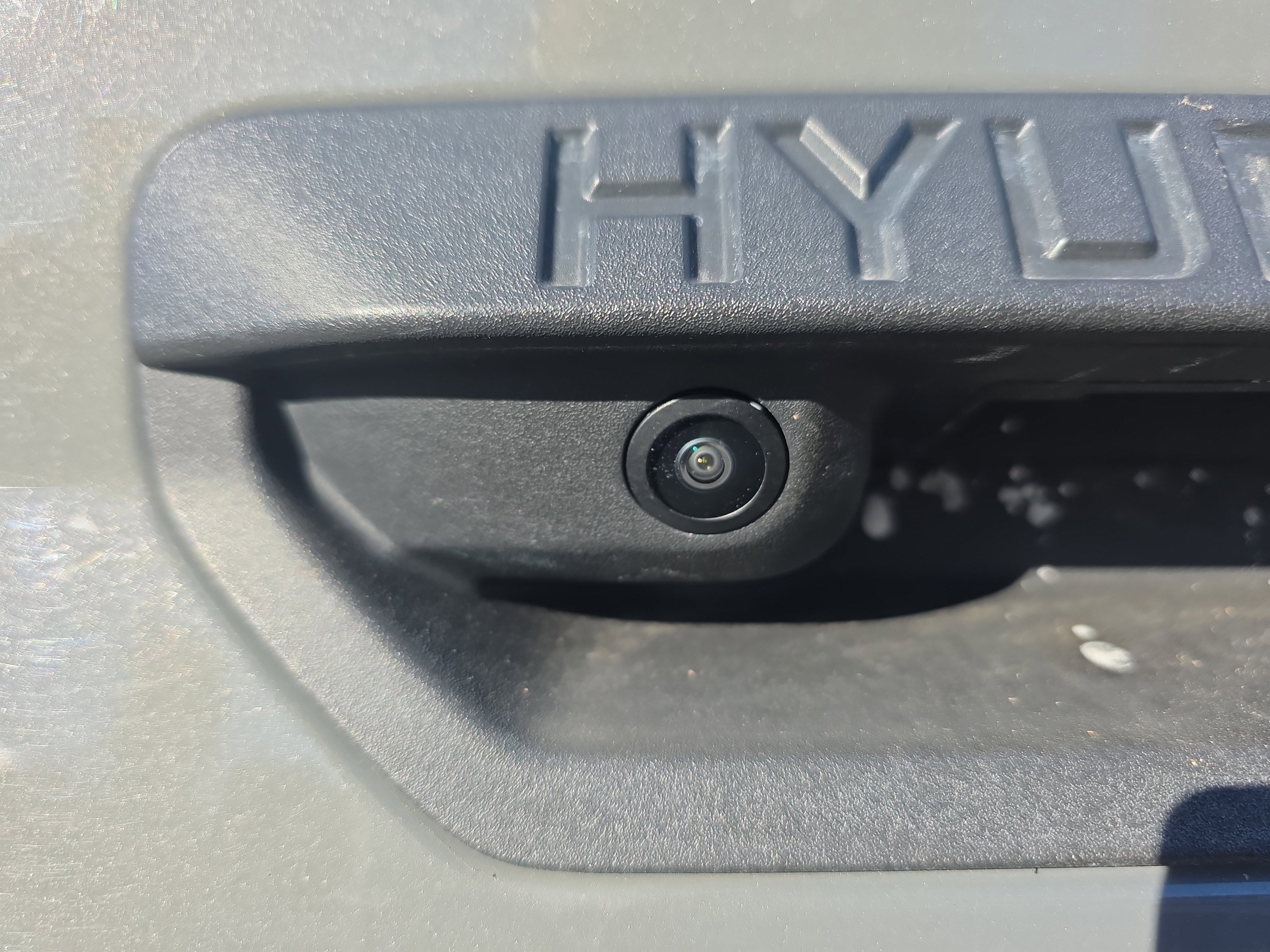 Used 2023 Hyundai Santa Cruz SEL image 15