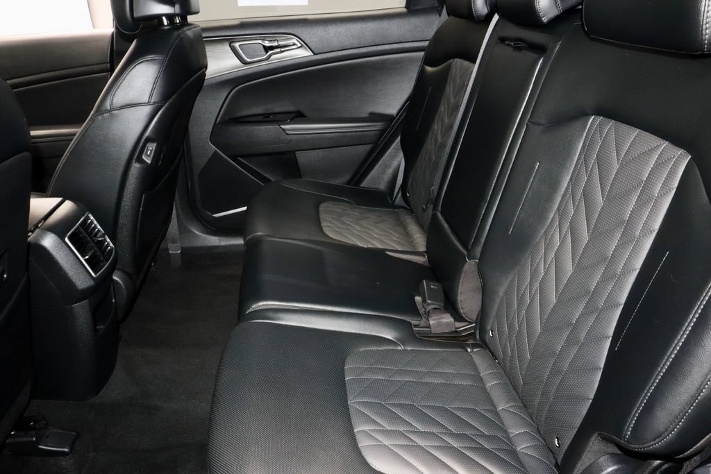 Used 2024 Kia Sportage X-Line w/ X-Line Premium Package AWD/4WD image 23