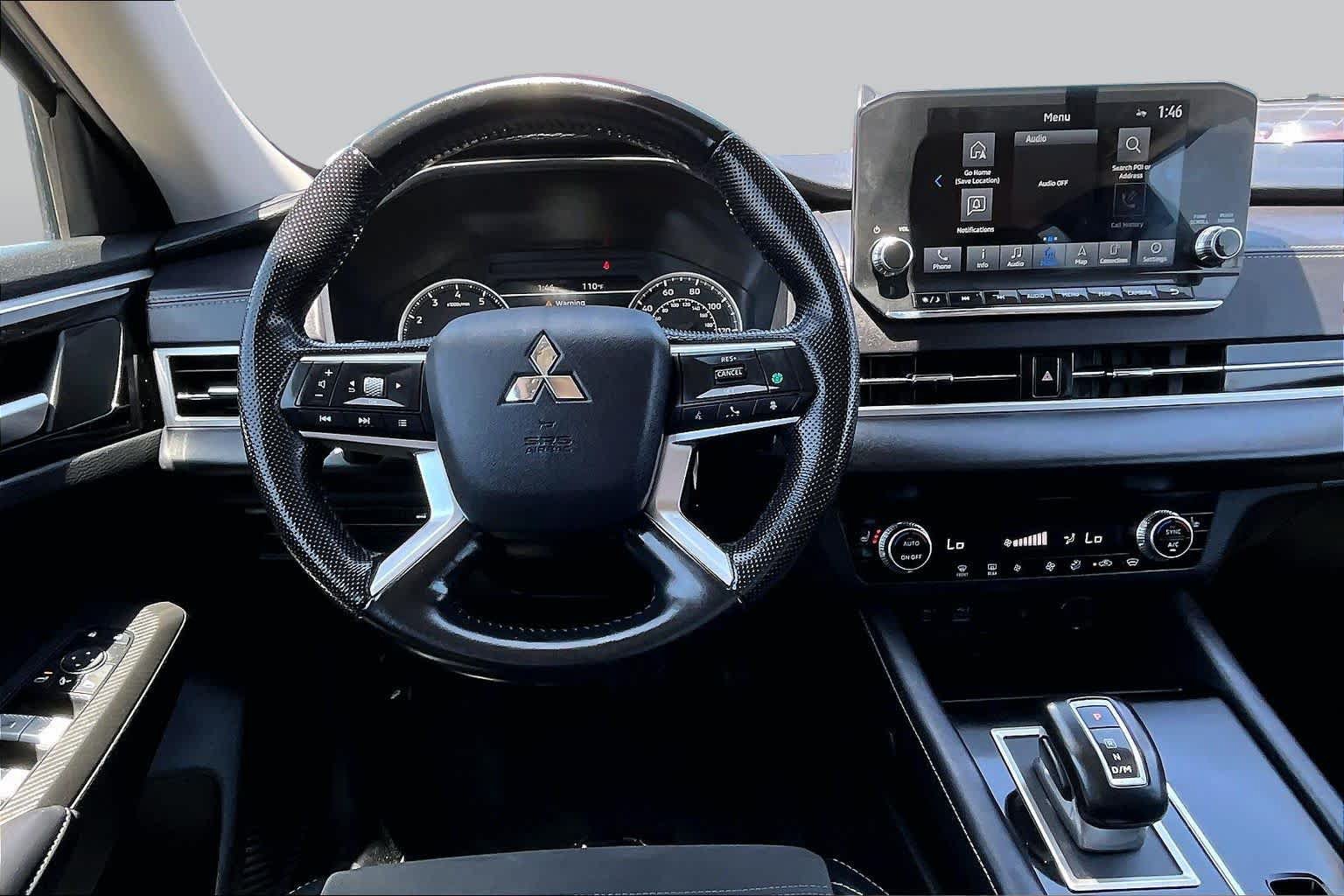 Used 2024 Mitsubishi Outlander SE AWD/4WD image 6