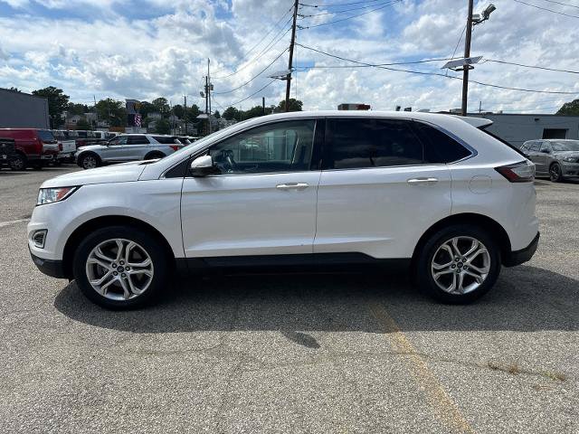 Certified 2018 Ford Edge Titanium w/ Equipment Group 301A AWD/4WD image 4