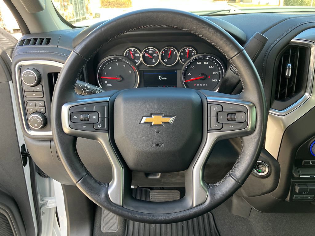 Used 2022 Chevrolet Silverado 3500 LT w/ Convenience Package image 17