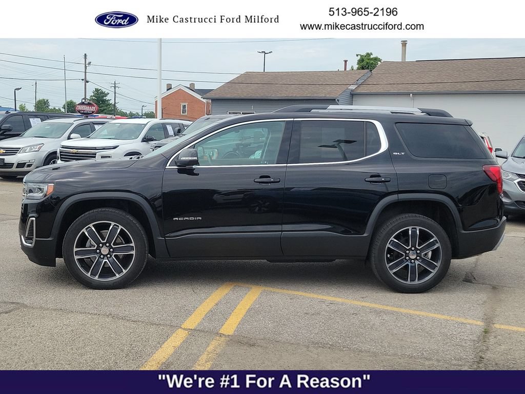 Used 2020 GMC Acadia SLT w/ Driver Alert Package II FWD image 2