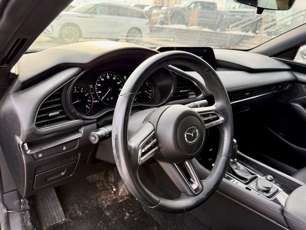 Used 2019 MAZDA MAZDA3 Hatchback image 8