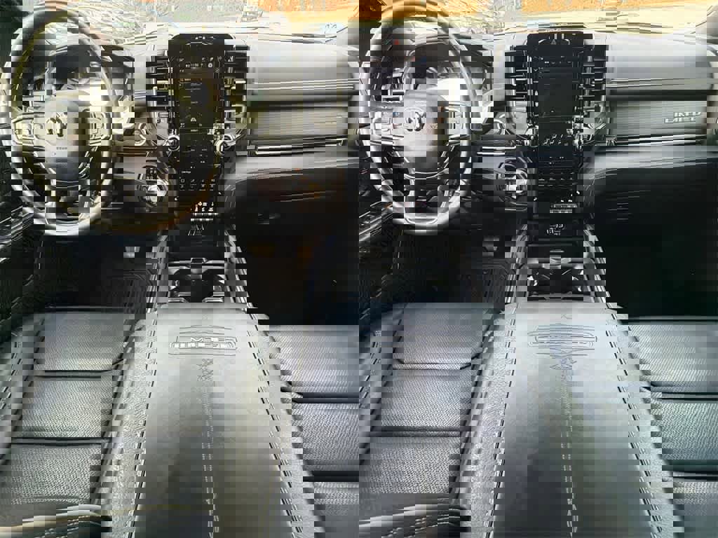 Used 2023 RAM 1500 Limited w/ Body Color Bumper Group image 19