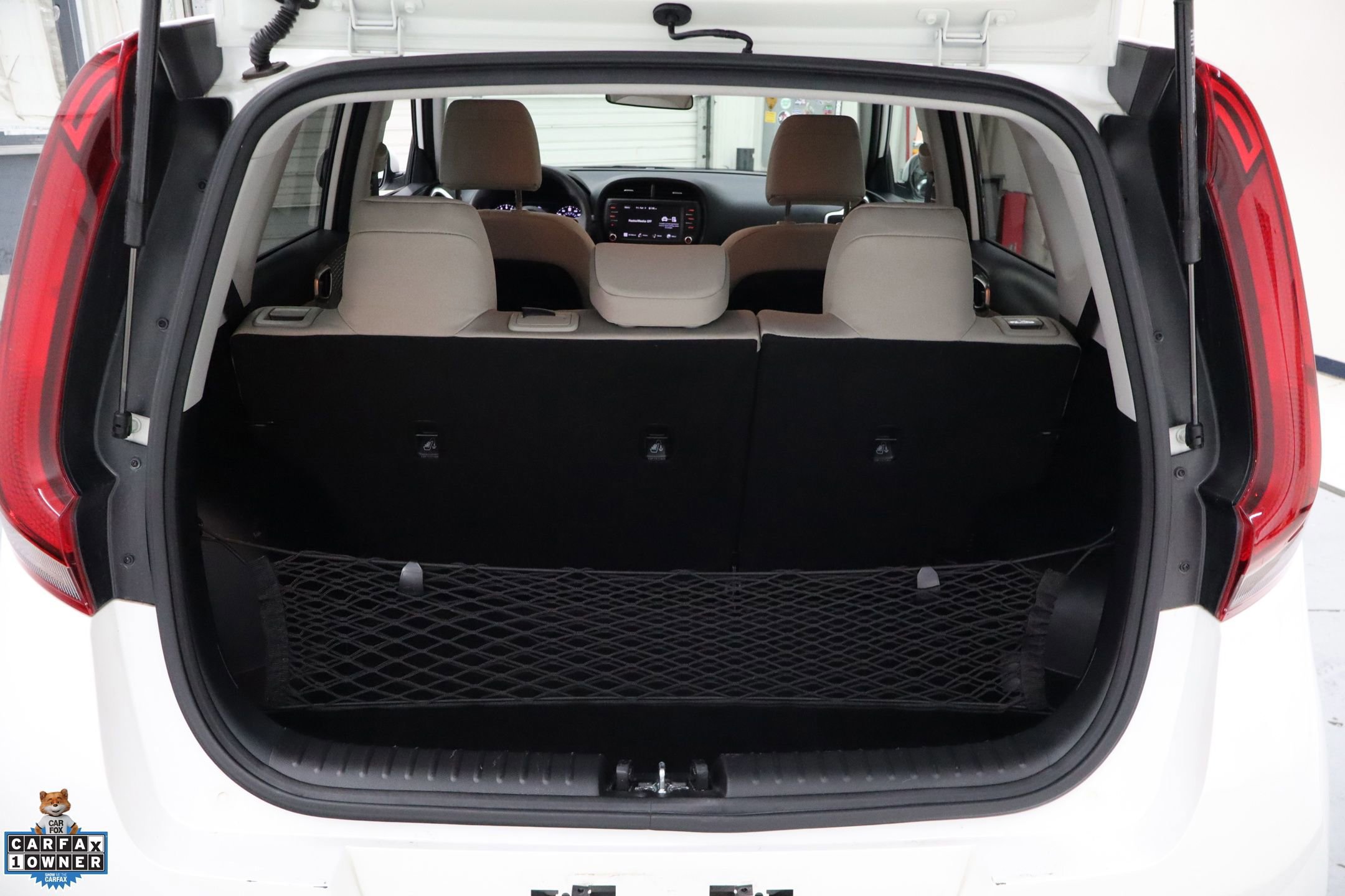 Used 2022 Kia Soul LX image 28