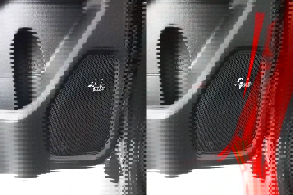 Used 2025 Nissan Frontier PRO-4X w/ Pro Premium Package AWD/4WD image 23