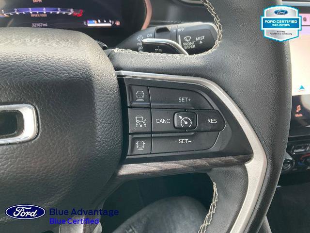 Used 2023 Jeep Grand Cherokee L Limited image 16