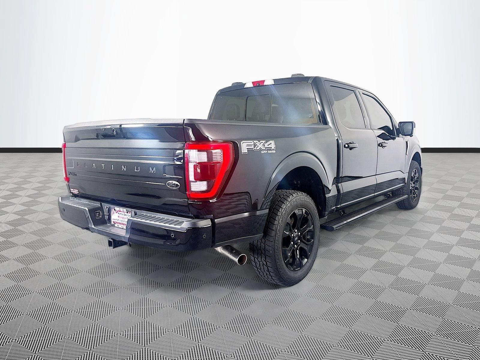 Certified 2022 Ford F150 Platinum w/ Equipment Group 701A High AWD/4WD image 7