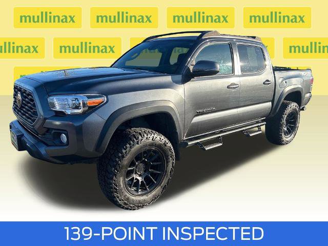 Used 2023 Toyota Tacoma TRD Off-Road w/ Black Out Package (TMS) image 15