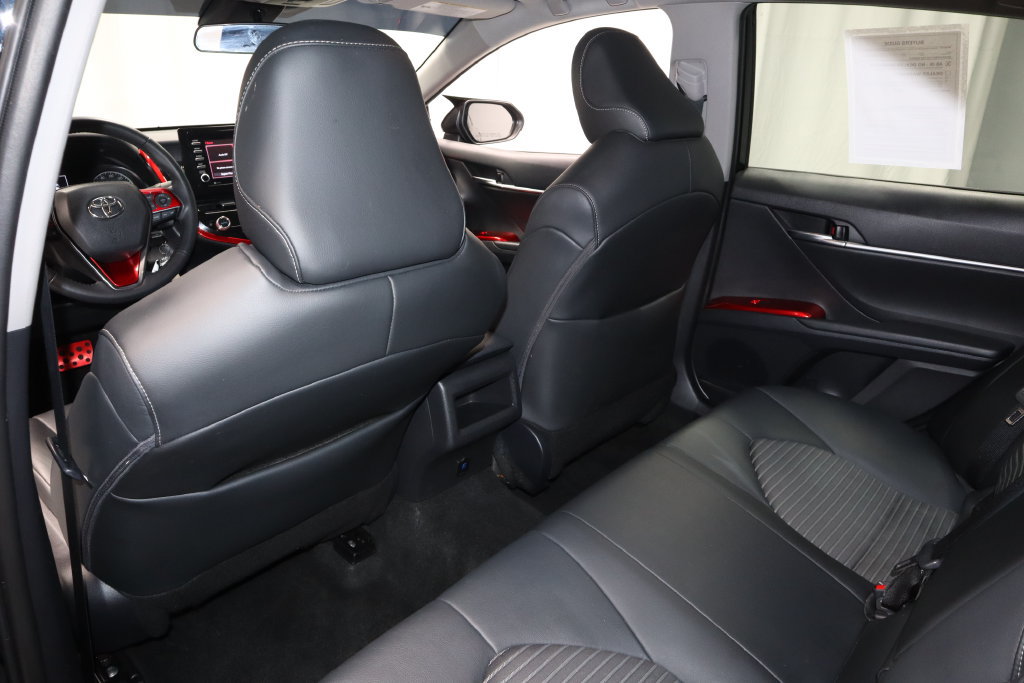 Used 2023 Toyota Camry SE FWD image 19