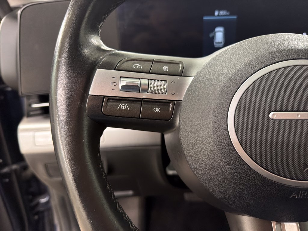 Used 2025 Hyundai Kona SEL FWD image 20