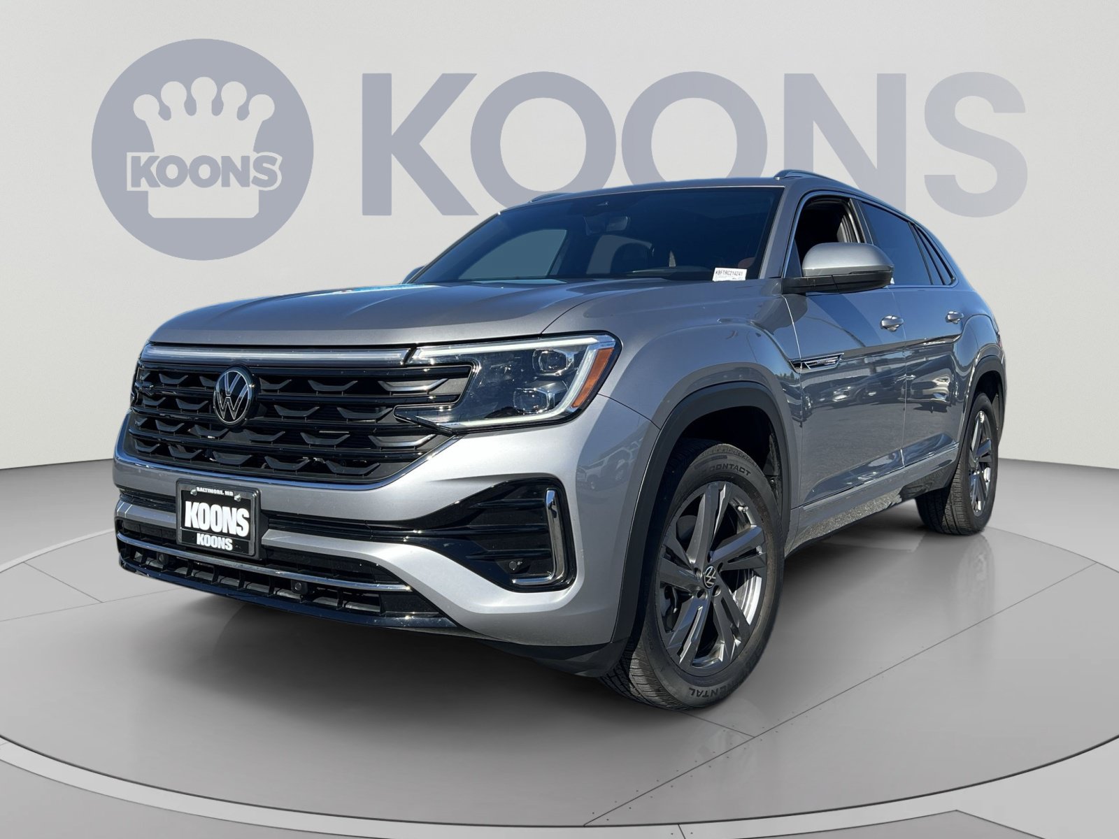 Used 2024 Volkswagen Atlas Cross Sport SEL R-Line AWD/4WD image 1