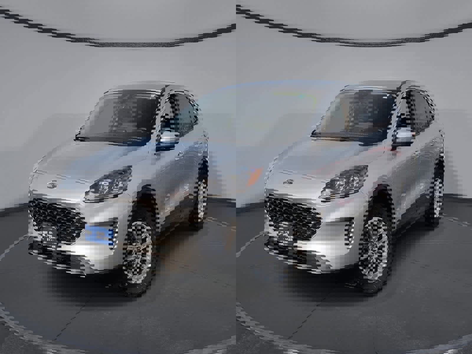 Certified 2020 Ford Escape SE