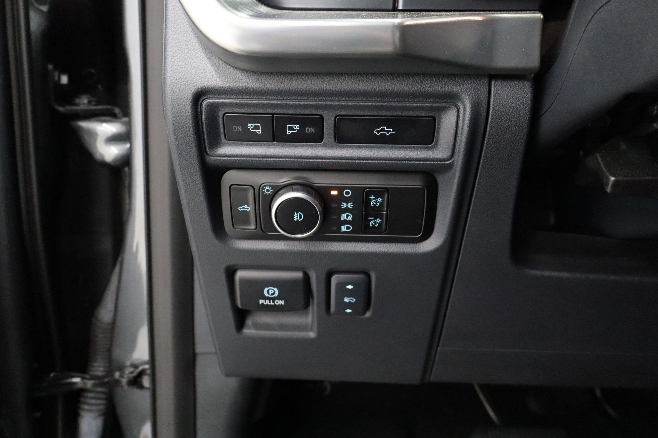 Certified 2023 Ford F150 Lariat image 19