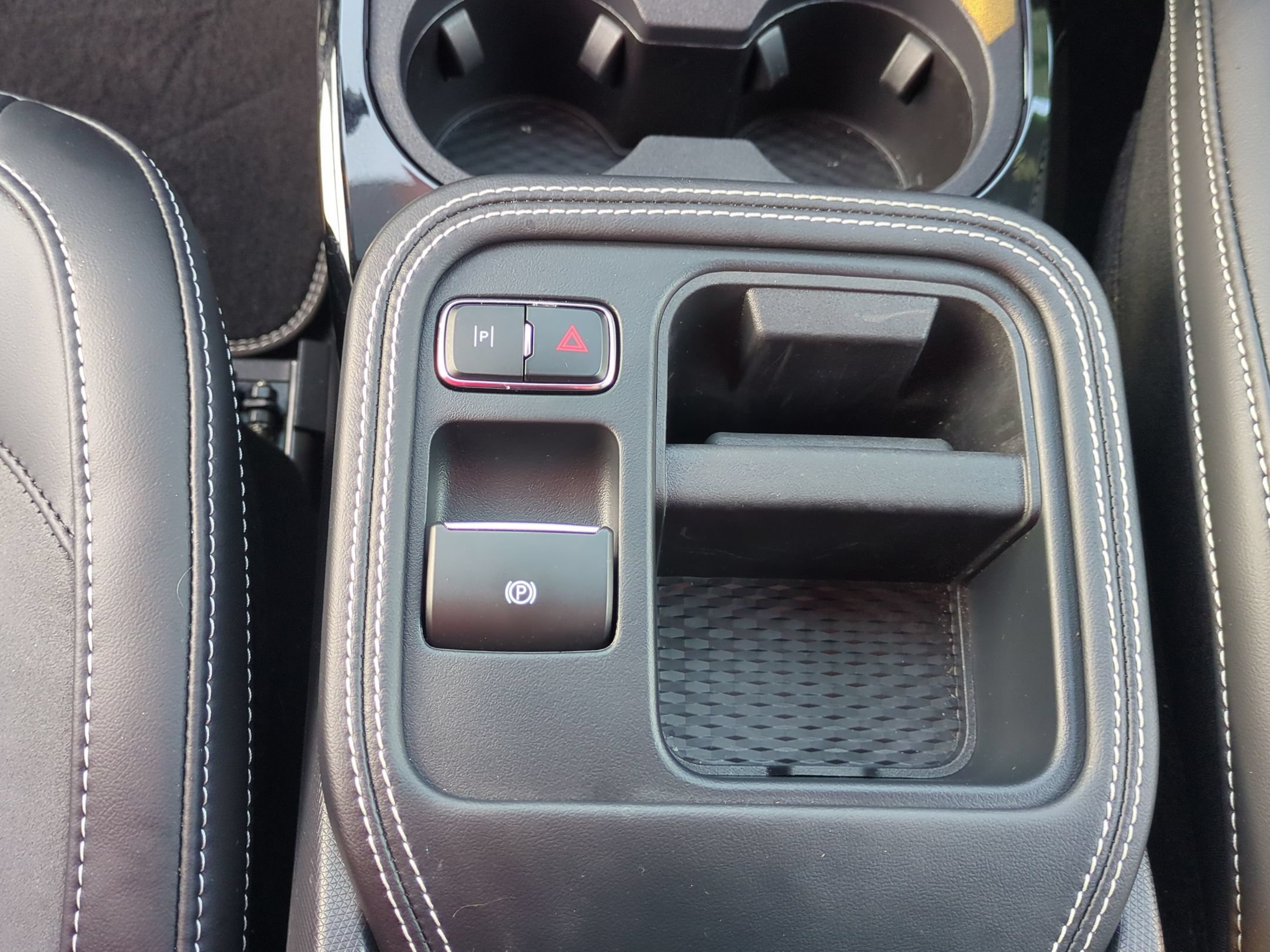 Certified 2025 Ford Mustang Mach-E GT AWD/4WD image 25