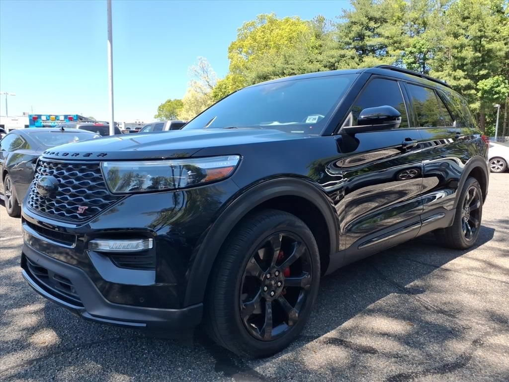 Certified 2023 Ford Explorer ST w/ Equipment Group 401A AWD/4WD image 5