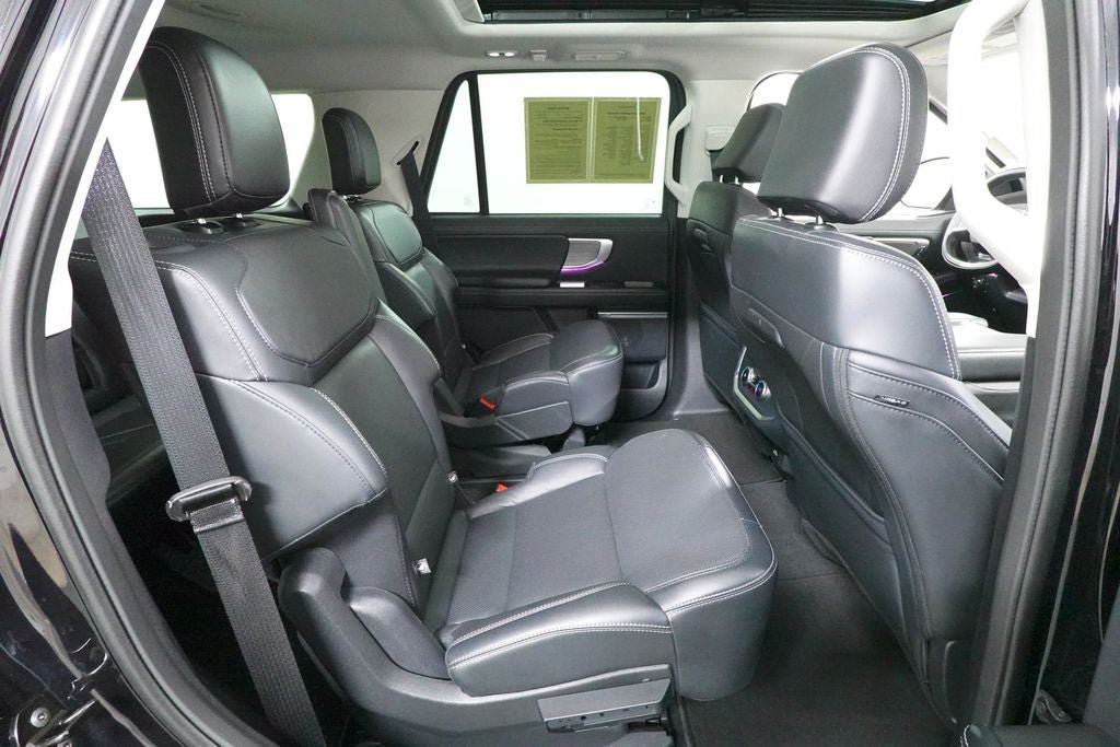 Certified 2025 Ford Expedition Platinum AWD/4WD image 33