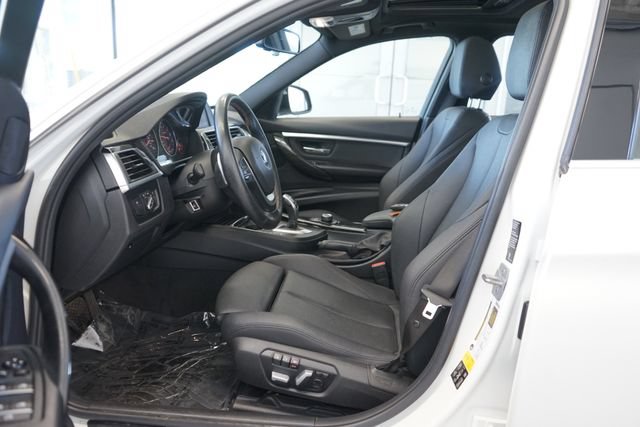 Used 2018 BMW 330i xDrive Sedan AWD/4WD image 20