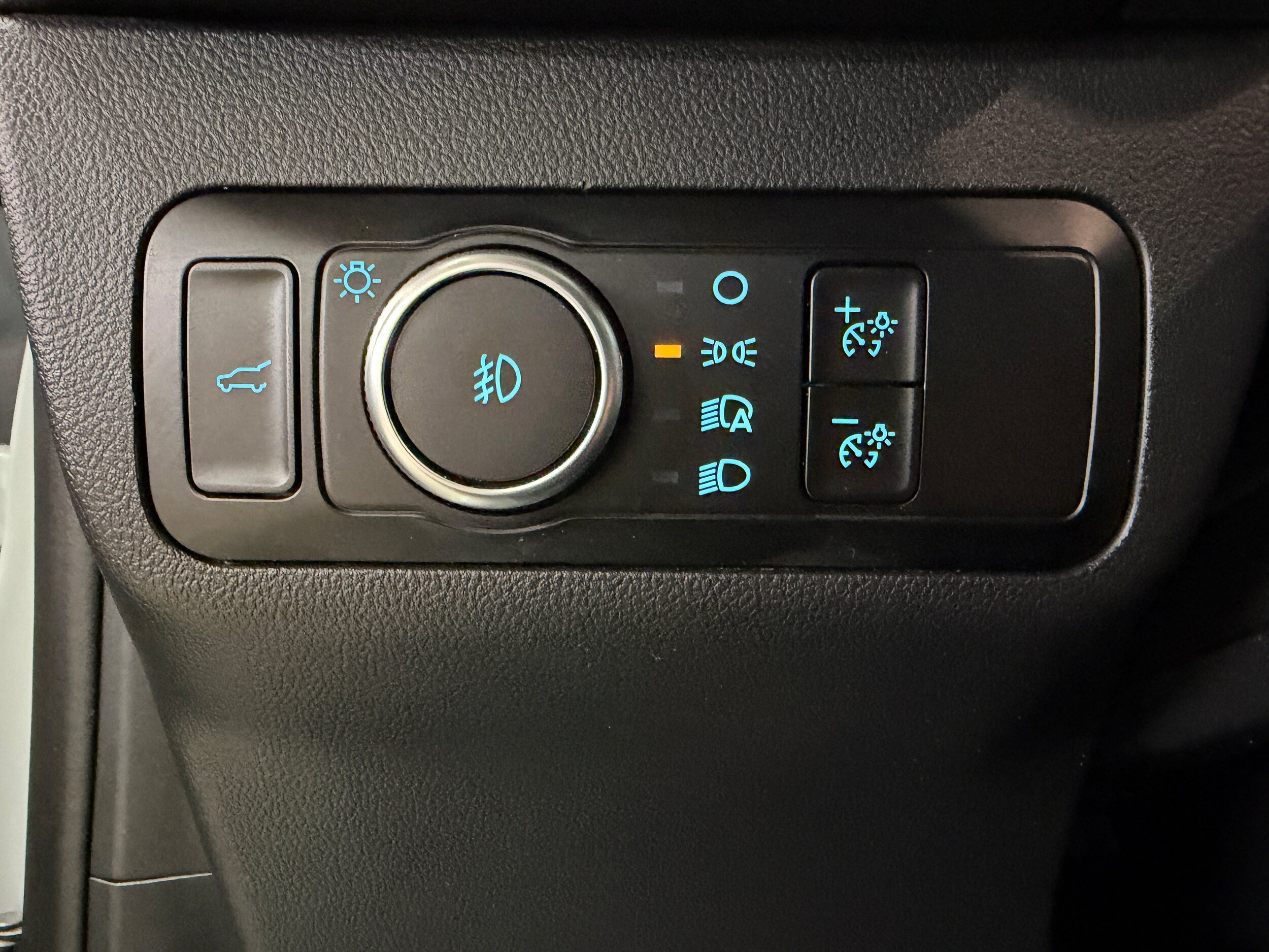 Certified 2025 Ford Escape ST-Line Select AWD/4WD image 15