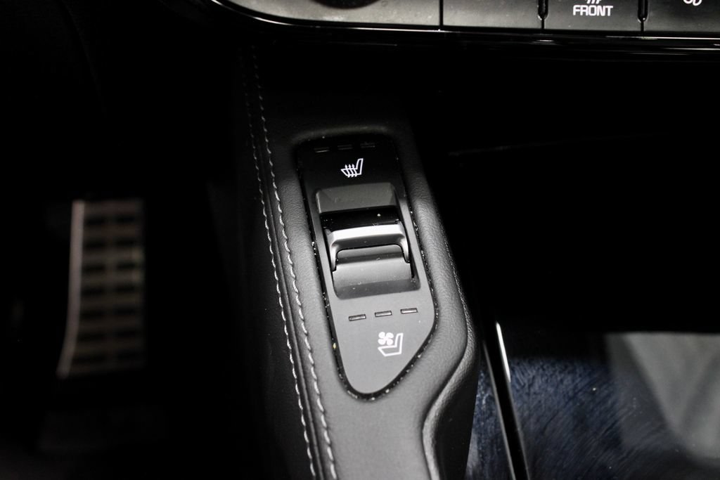Used 2024 Kia Telluride SX AWD/4WD image 5