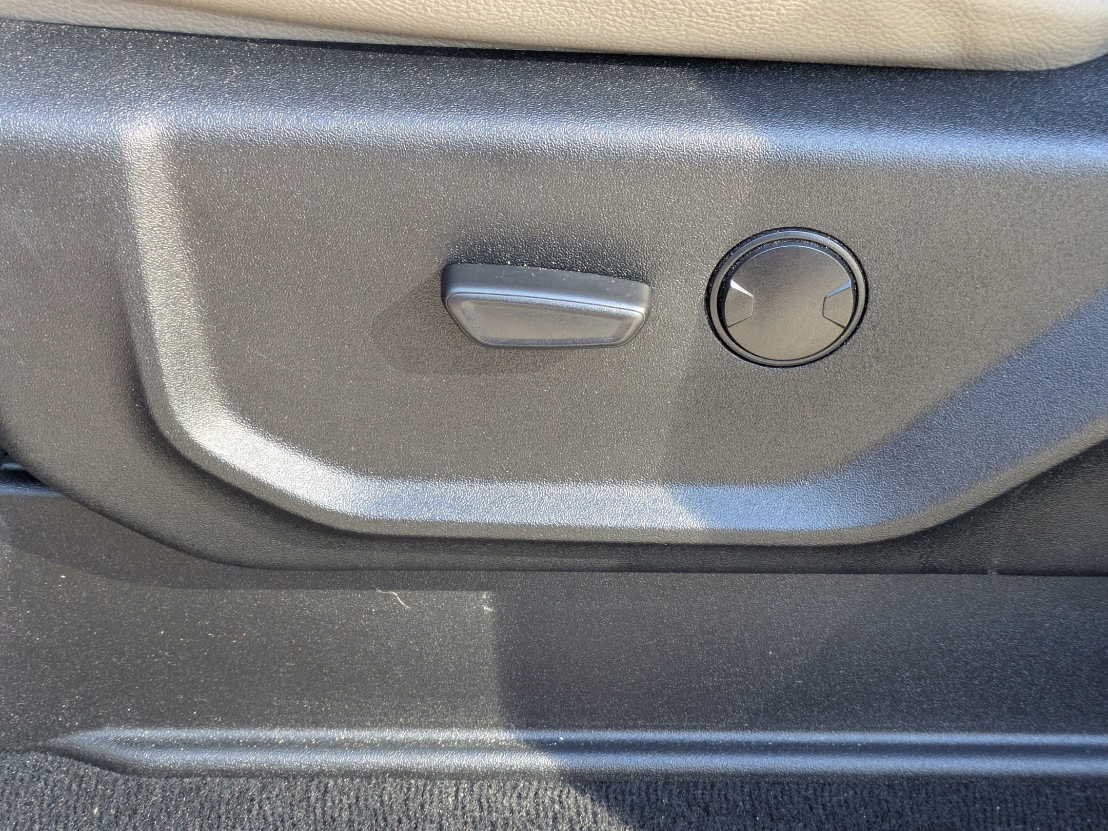 Certified 2021 Ford F250 XLT w/ XLT Premium Package image 13