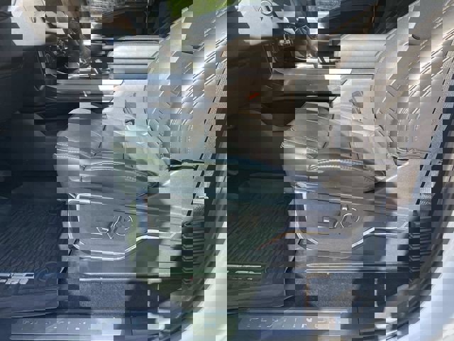 Certified 2022 Ford F150 Platinum w/ Equipment Group 701A High image 21