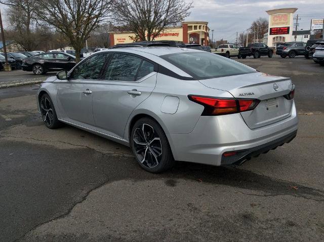 Used 2024 Nissan Altima 2.5 SR image 8