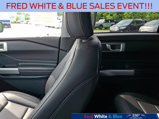 Certified 2023 Ford Explorer XLT w/ Equipment Group 202A AWD/4WD image 17