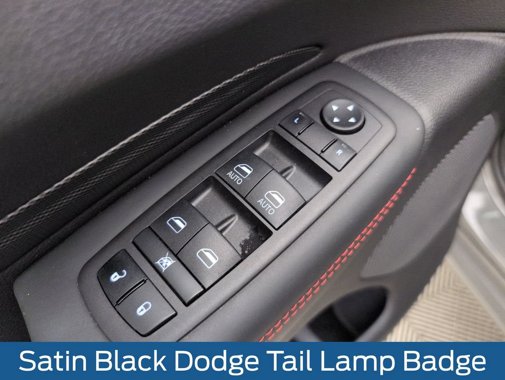 Used 2023 Dodge Durango R/T RWD image 36