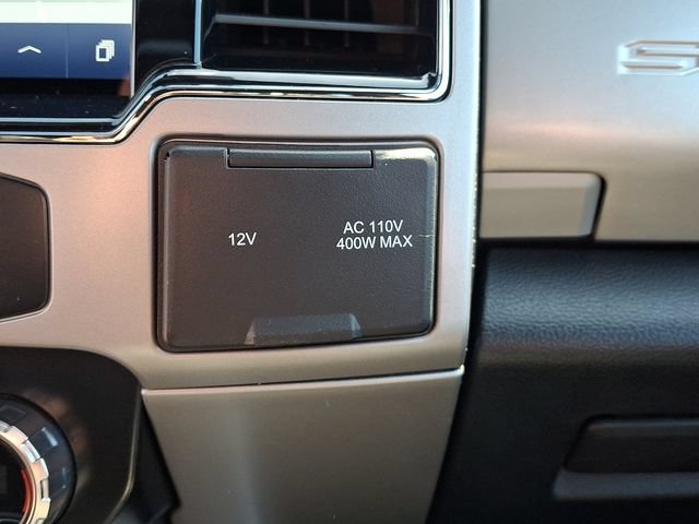 Certified 2022 Ford F250 Lariat w/ Tremor Off-Road Package AWD/4WD image 28