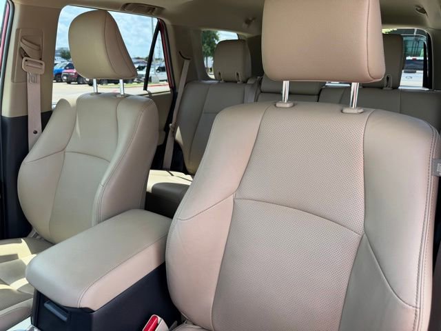 Used 2024 Toyota 4Runner Limited AWD/4WD image 10