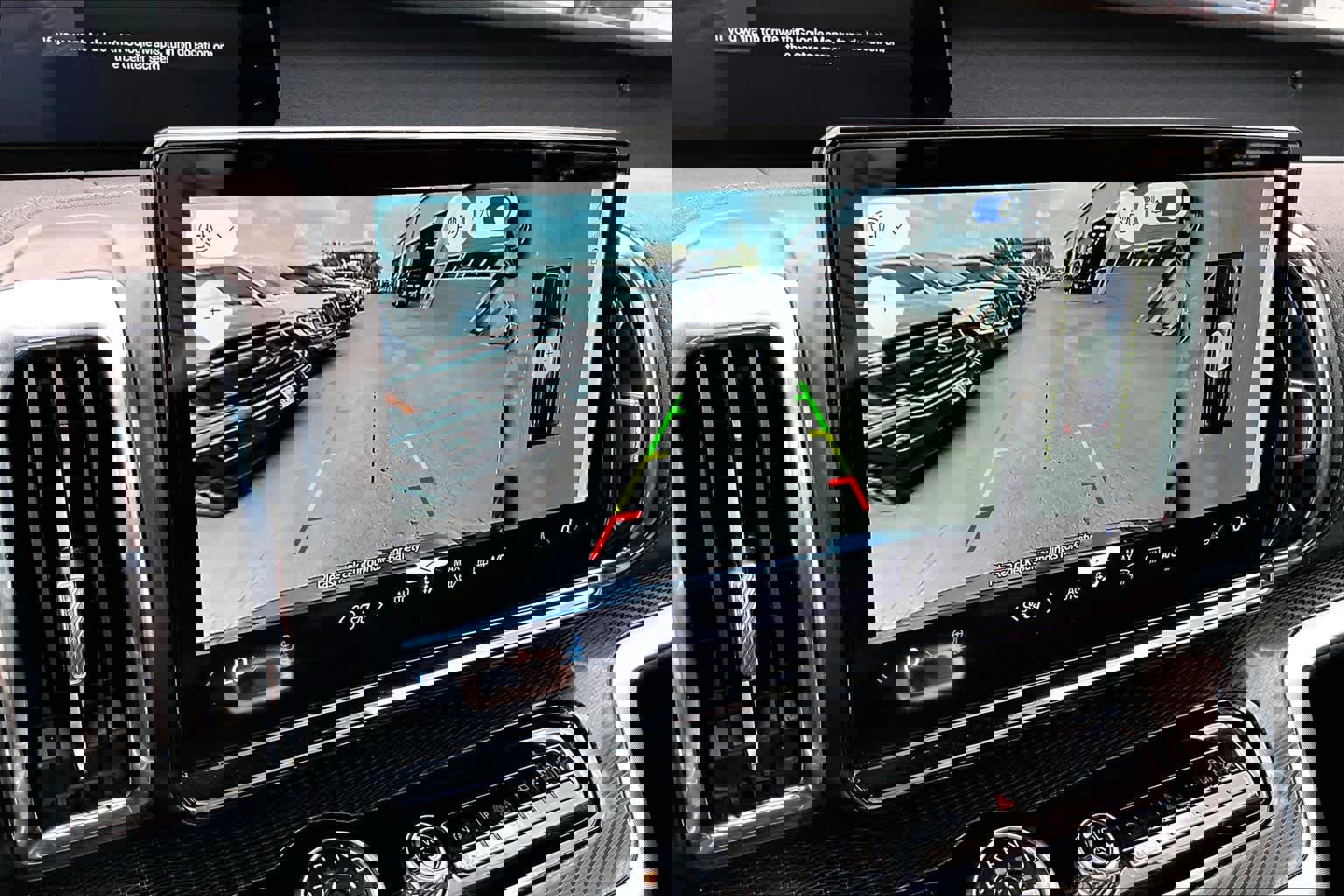 Certified 2025 Ford Expedition Platinum w/ Stealth Appearance Package image 30