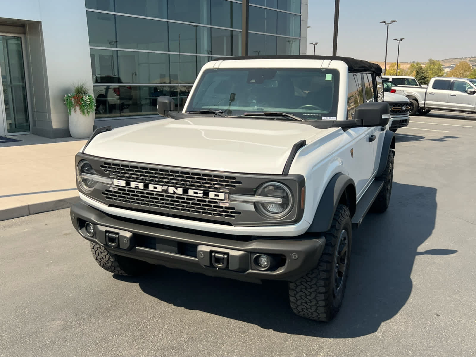 Certified 2022 Ford Bronco Badlands AWD/4WD image 2
