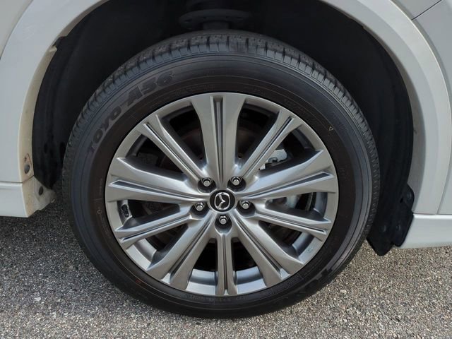 Used 2023 MAZDA CX-5 Signature image 11
