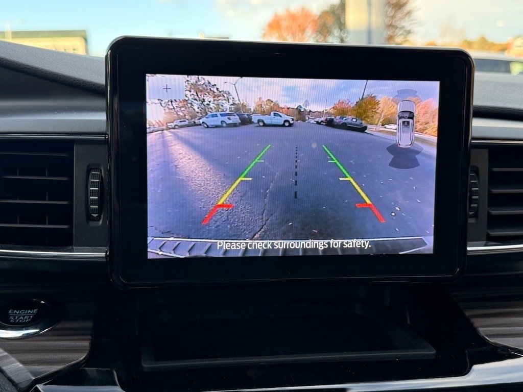 Certified 2024 Ford Explorer Limited image 28