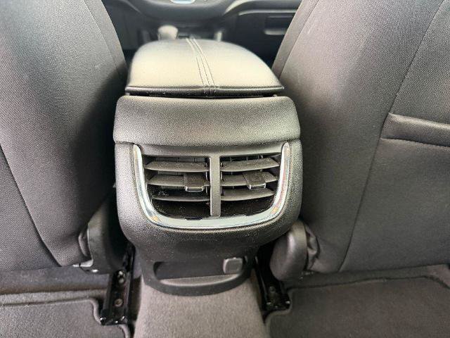 Used 2024 Chevrolet Malibu LT FWD image 23