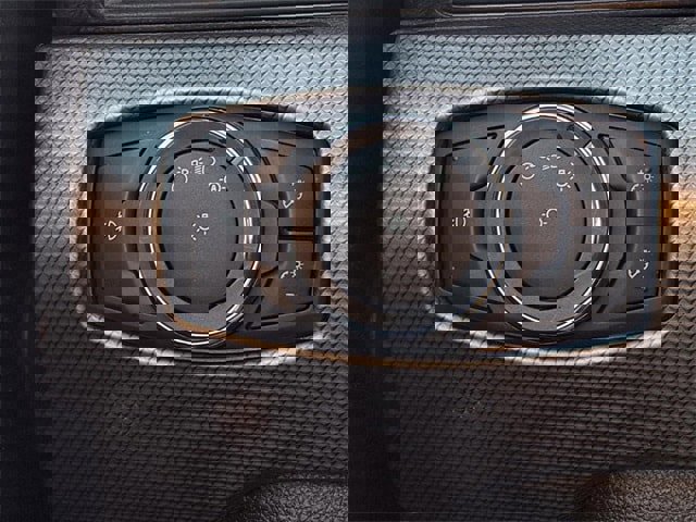 Certified 2020 Ford Mustang GT w/ Black Accent Package image 22