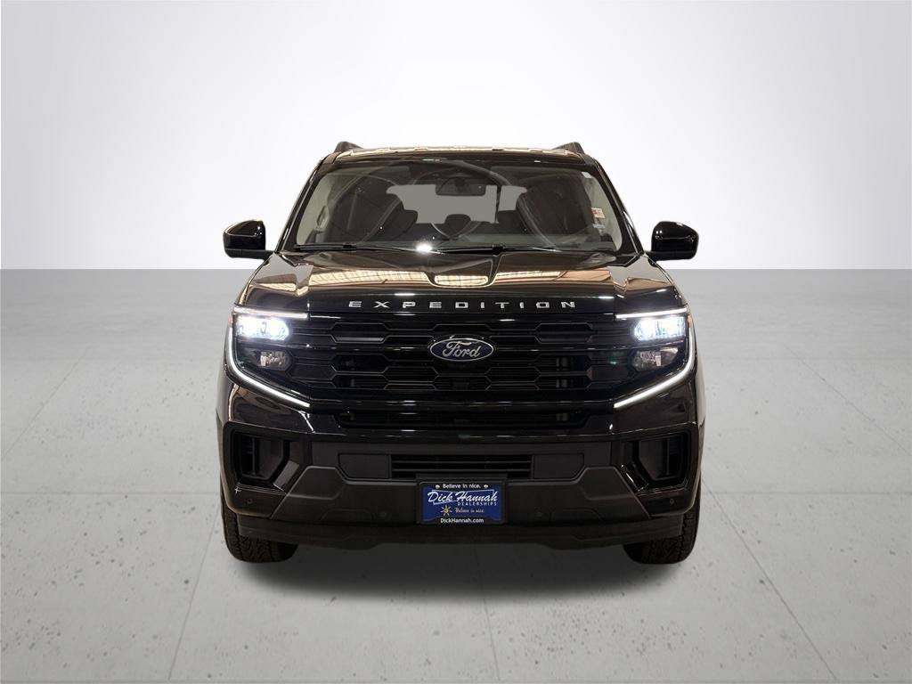Certified 2025 Ford Expedition Max Active AWD/4WD image 4