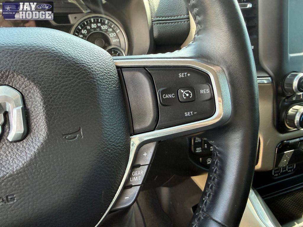 Used 2022 RAM 1500 Laramie AWD/4WD image 36