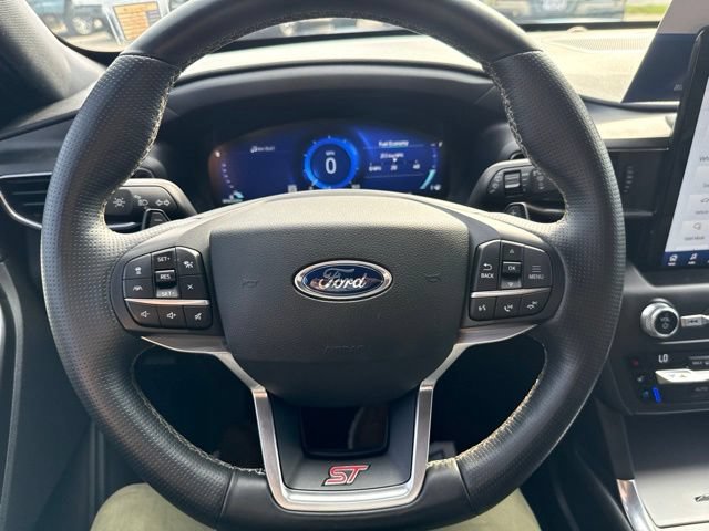 Certified 2020 Ford Explorer ST w/ ST Street Pack AWD/4WD image 17