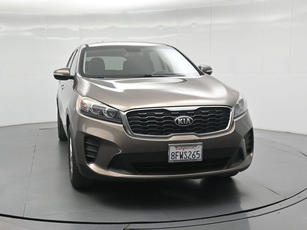 Used 2019 Kia Sorento LX image 8