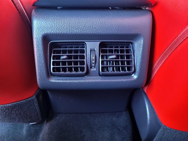 Used 2020 Toyota Camry XSE FWD image 13