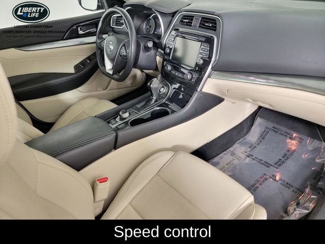 Used 2019 Nissan Maxima 3.5 SL w/ Floor Mat Group FWD image 19