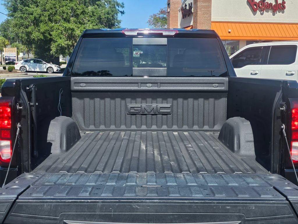 Used 2024 GMC Sierra 1500 Elevation w/ Elevation Premium Package AWD/4WD image 12