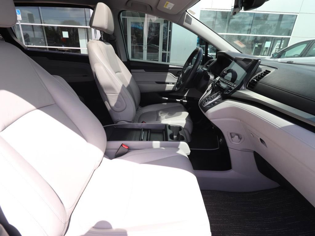 Used 2022 Honda Odyssey EX-L image 26