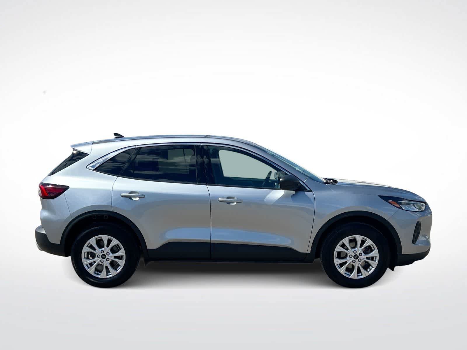 Certified 2024 Ford Escape Active AWD/4WD image 9