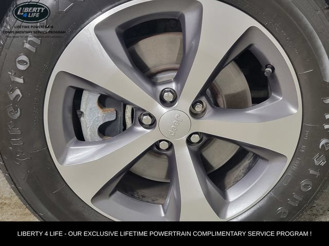 Used 2022 Jeep Cherokee Limited AWD/4WD image 11